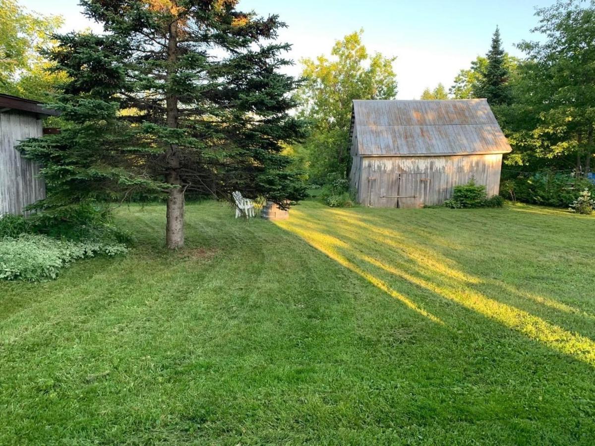 Villa Chalet Centenaire Mauricie Saint Roch de Mekinac Exterior foto