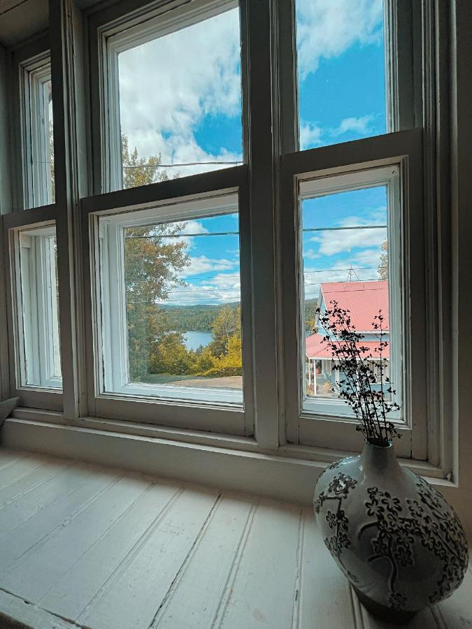 Villa Chalet Centenaire Mauricie Saint Roch de Mekinac Exterior foto